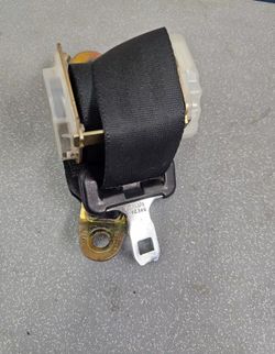 2003-2007 Toyota corolla Rear Left Driver Seat Belt Retractor Assembly Gray OEM