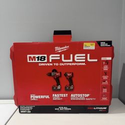 M18 FUEL 18V Lithium-Ion Brushless Cordless Hammer Drill and Impact Driver Combo Kit Plus 2 Batterie