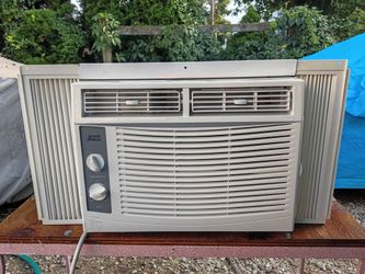 5000 BTU Window unit WORKS PERFECT