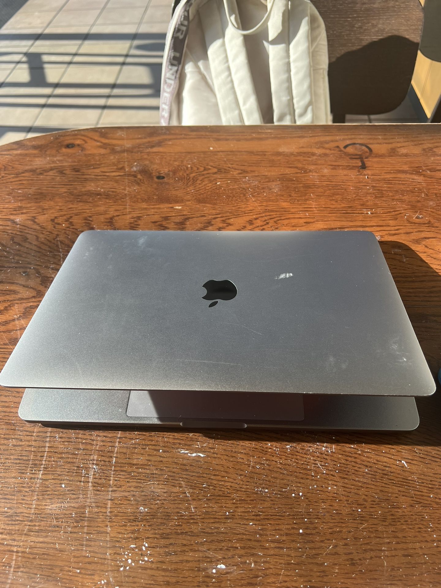 Macbook Pro 2017 13inch 2 Ports