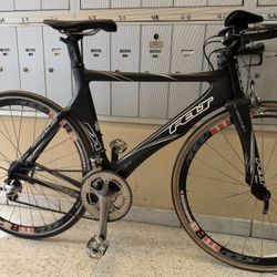 FELT DA (CARBON BIKE WITH DURA-ACE GROUPSET)…