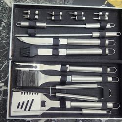 18-Piece Stainless-Steel BBQ Cooking Accessory Tool Set with Storage Case