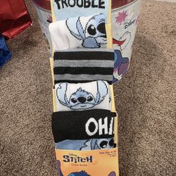 Womans Disney Lilo And Stitch Crew Socks 5 Pairs 