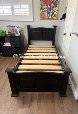 New twin bed frame - No mattress