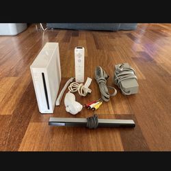 Wii with 500 Games Loaded