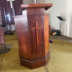100 Plus Year Old Pulpit One Of A Kind 
