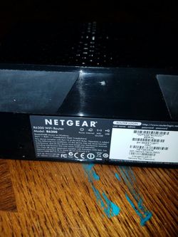 Netgear r6300 smart wifi router.