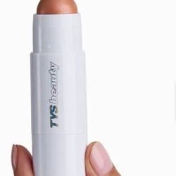 TYS BEAUTY

Dew Stick Highlighter Stick