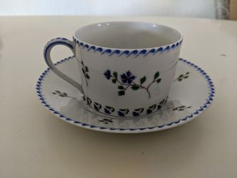 Vintage Ch Field Haviland Limoges France Bone China Demitasse teacup and saucer