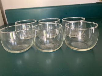 Set of small glass vessels