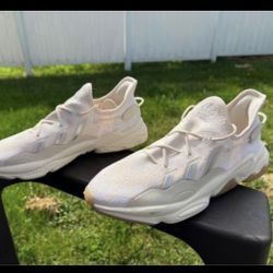 Adidas Ozweegos Size 9.5