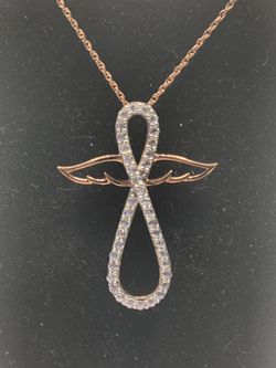 ROSE GOLD WINGED CROSS PENDANT WITH CHAIN