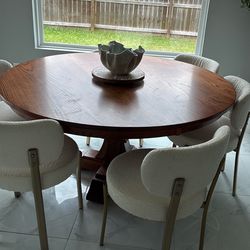 Amish Custom Built Table & Chairs