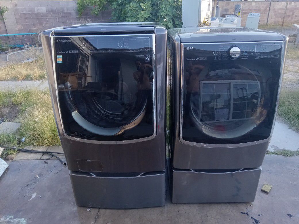 Lg Washer And Electric Dryer 