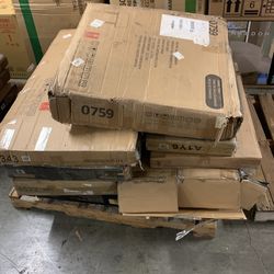 Furniture On Pallet Total 9 Boxes