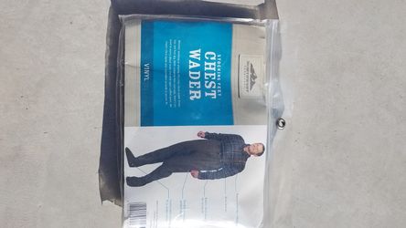 Chest wader