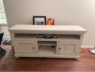 Tv stand