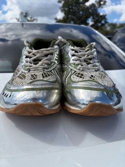 Bottega sneakers like new