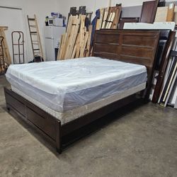 Queen Bed And Mattress 