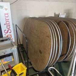 Large oval banquet tables