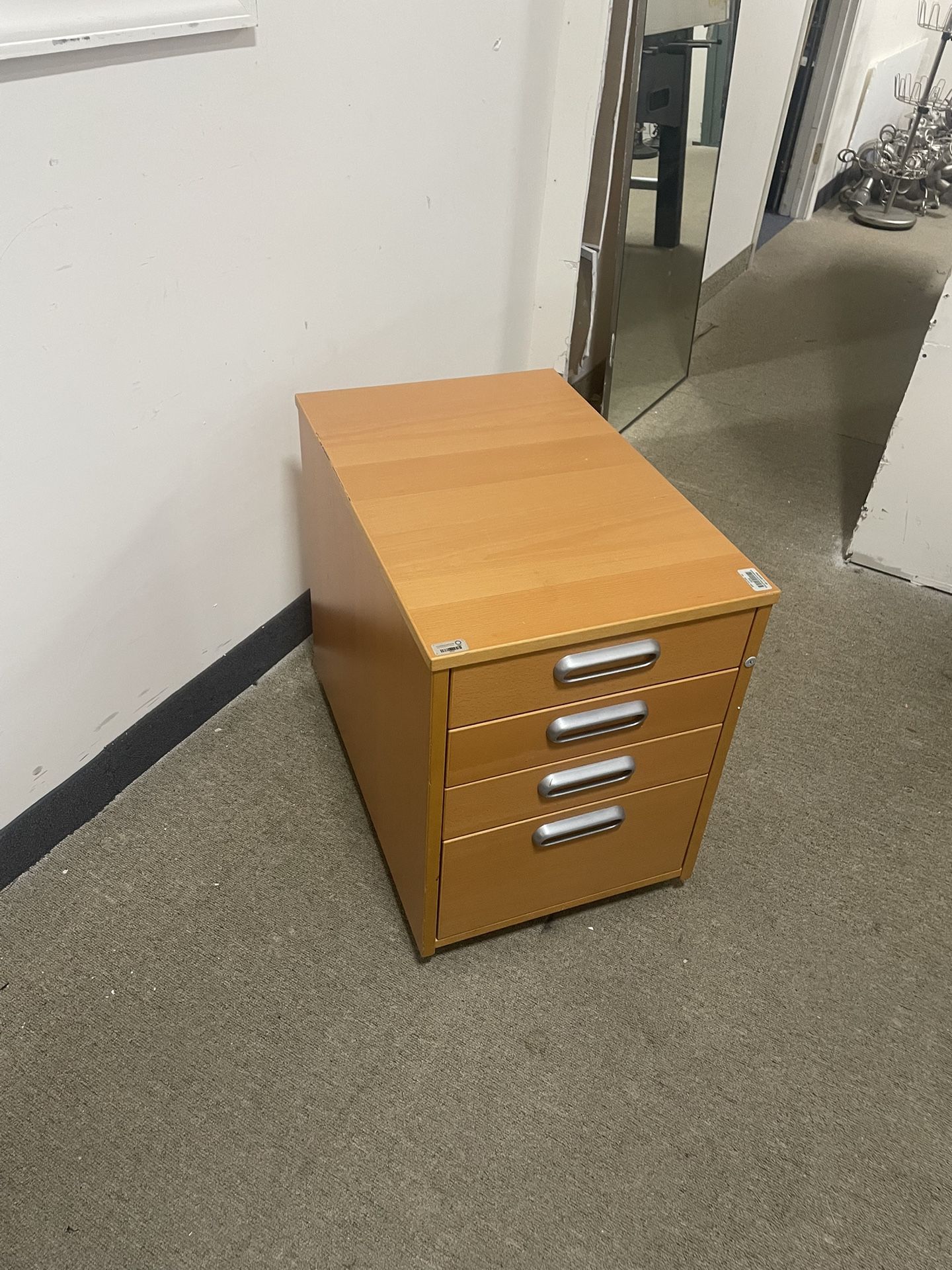 Solid Wood Office Drawers With Wheels