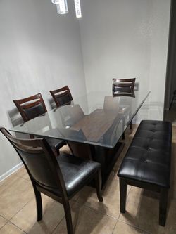 chairs and rectangular dining table 72x42