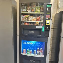$5,000 Vending Machine & Location  (Pasadena)