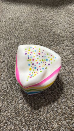 CAKE SQUISHY