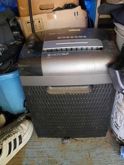 16 sheet micro cut paper shredder