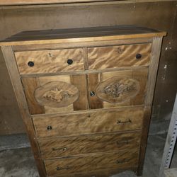 Beautiful Vintage Dresser