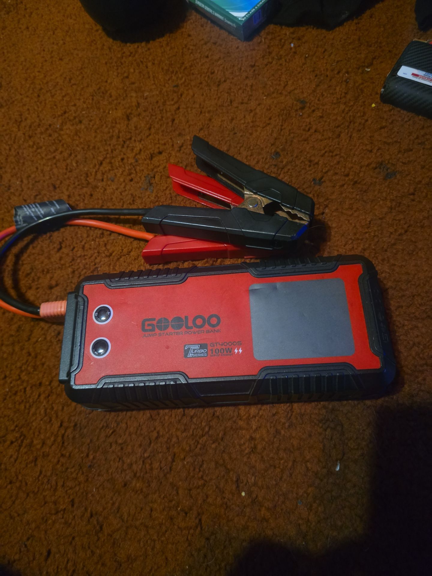 Gooloo jump starter/powerbank