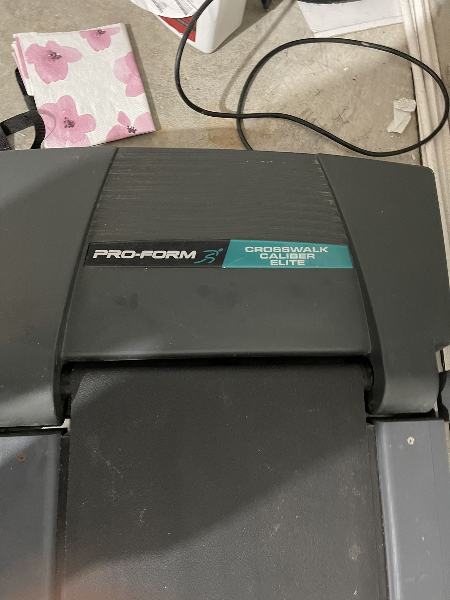 ProForm CrossWalk Caliber Elite Treadmill for Sale in Richmond TX OfferUp