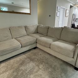 Sectional Couch 