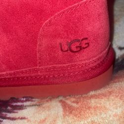 Ugg Red
