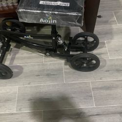 Knee Scooter 