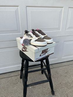 ✨NEW Jordan 1 Retro Low OG SP Travis Scott (8M)