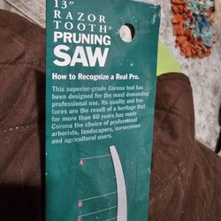 NEW Corona 13in Curved Saw