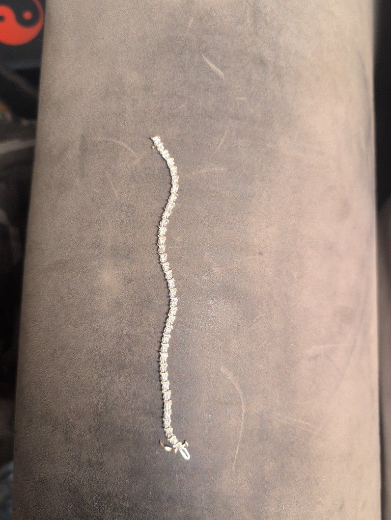 10k Vintage Gold And Diamond Tennis Bracelet 