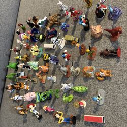 Disney Mini Figurines 68  Total