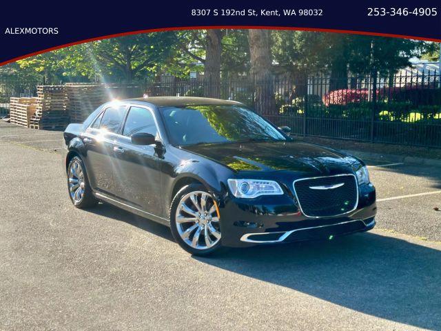 2017 Chrysler 300
