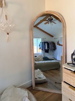 Long lenght wood mirror