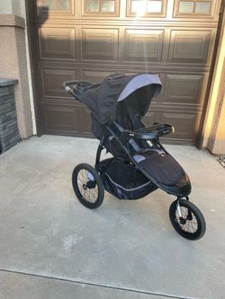 Baby Trend Jogging Stroller