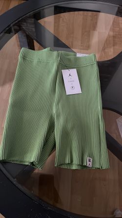 Jordan X Union short SIZE LARGE WOMENS