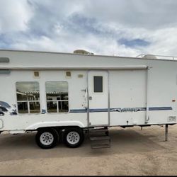 2005 Weekend Warrior Toy Hauler. 