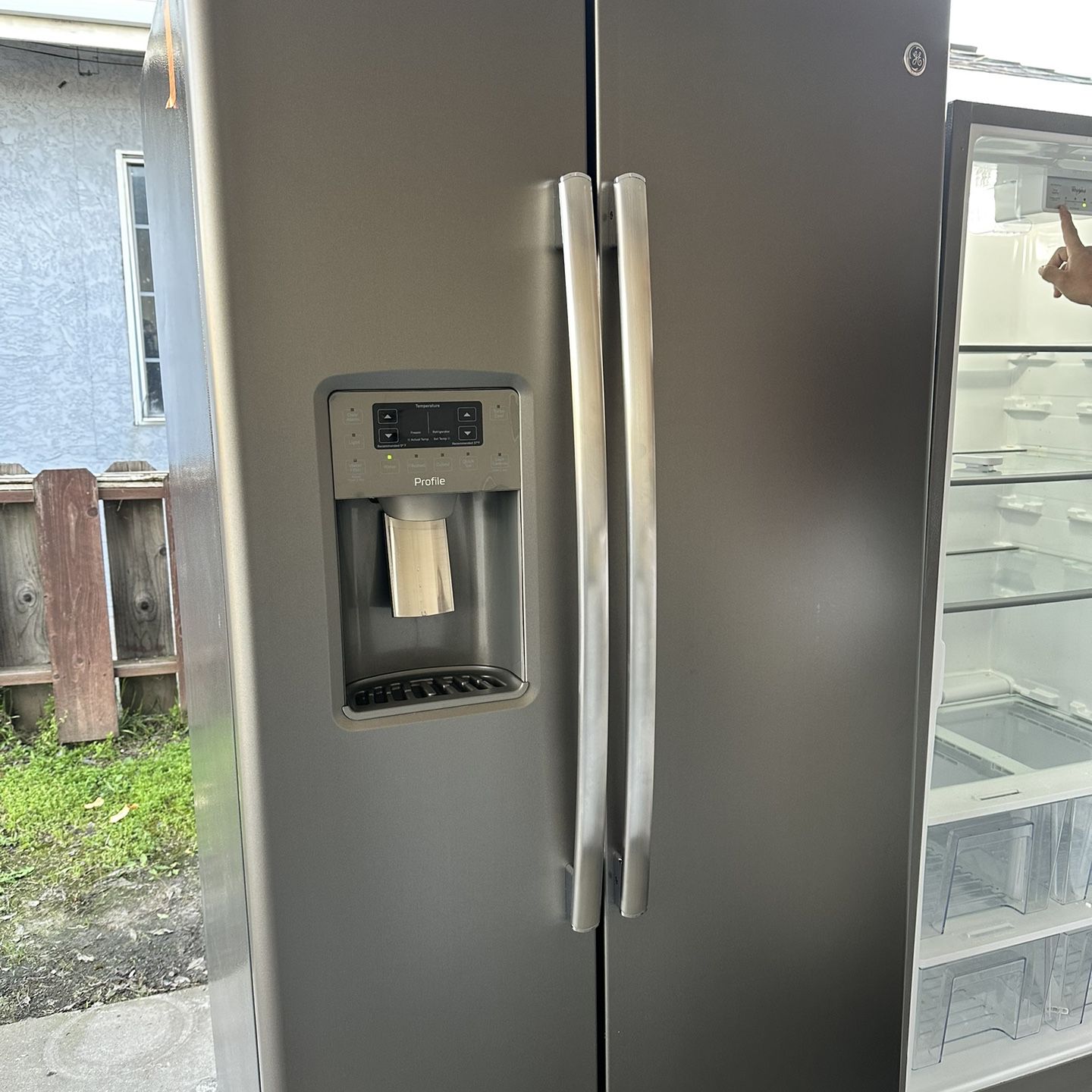 GE Side By Side Counter Depth Refrigerator Like New ‼️