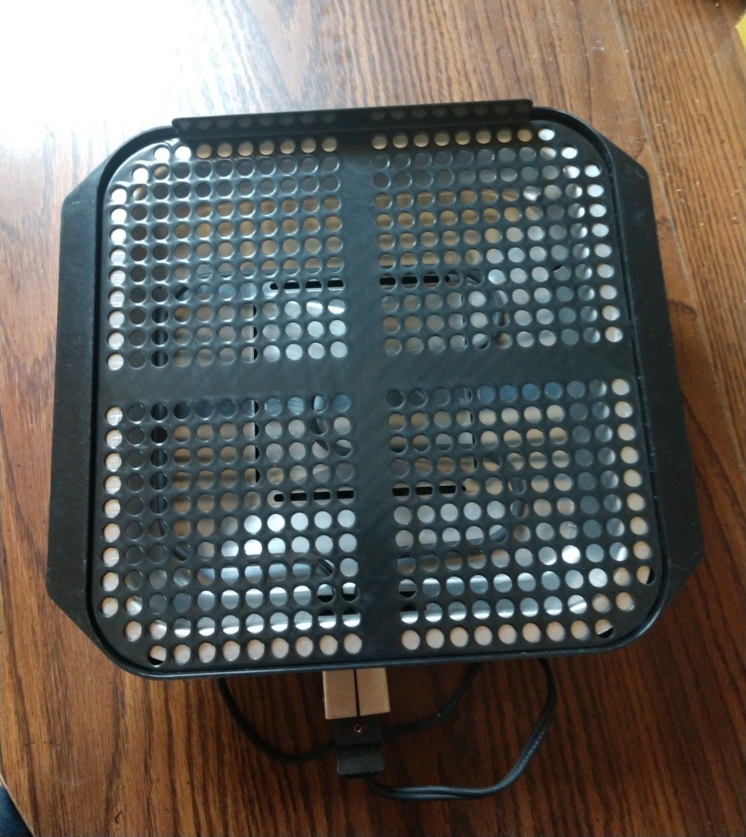 Electric BBQ grill