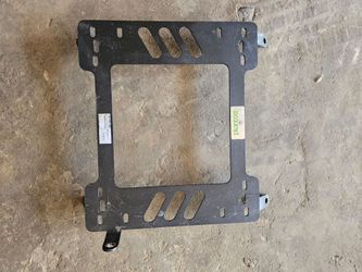 Subaru Planted Driverside seat bracket for racing seat