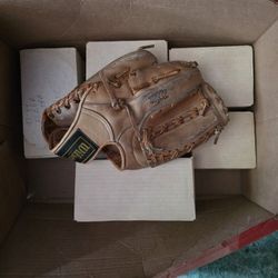 Hockey/Baseball Cards