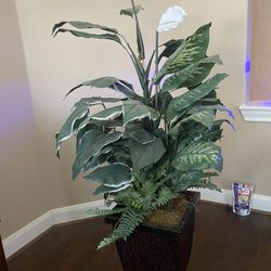 Artificial Foliage Mix Pant In Pot 