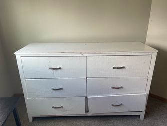 Dresser / with glass